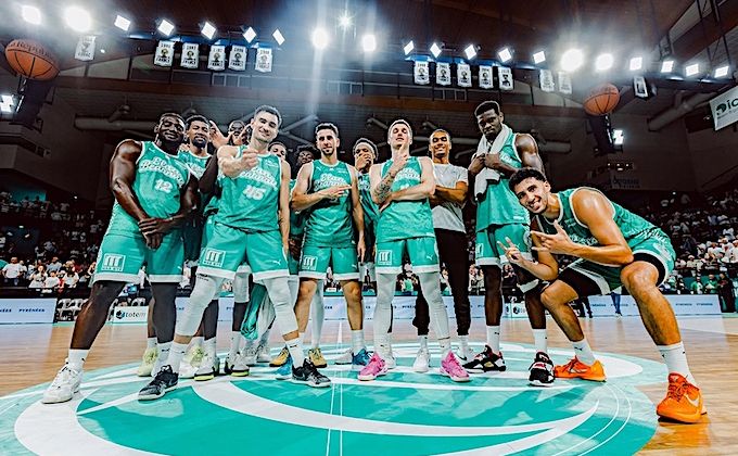 BALLE ORANGE – L’Élan Béarnais vers la finale et la montée ?